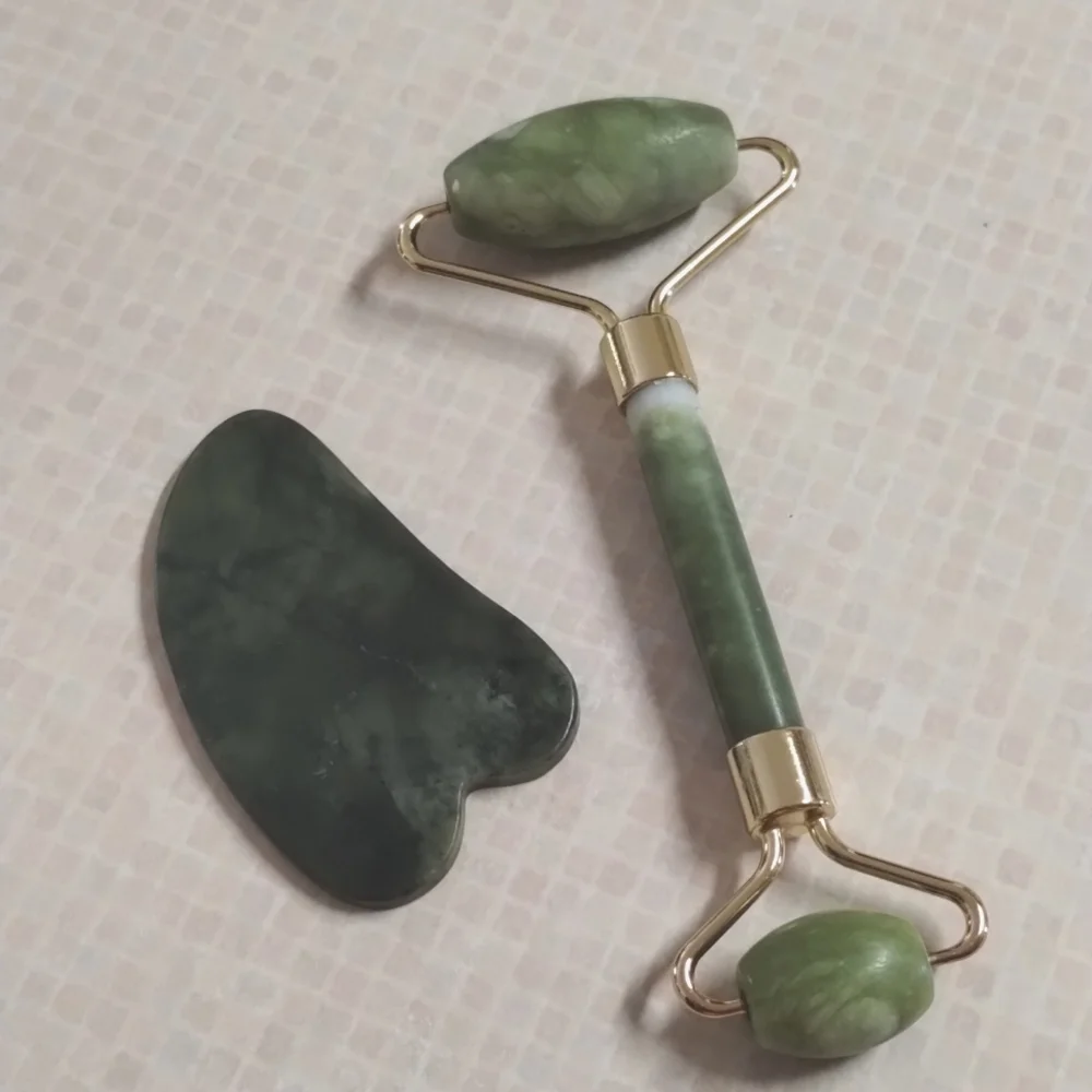 Jade Facial Roller and Massage Tool